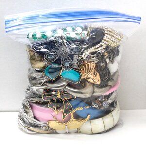 Vintage Wearable Jewelry Lot